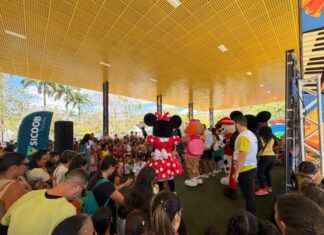 Festa das Crianças promoveu brincadeiras, muita diversão e reuniu cerca de 10 mil pessoas no Parque Evaldo Cruz