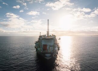 Imposto de 12% sobre exportação de petróleo é estendido por 60 dias
