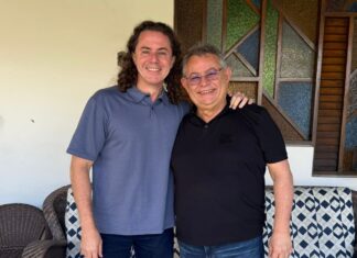 Veneziano recebe apoio à sua reeleição ao Senado do vereador de Campina Grande Pimentel Filho