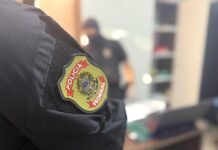 Mario Frias e produtora de Dark Horse são alvos de operação da PF