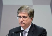 Lula assina recondução de Gonet como procurador-geral da República