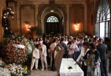 Preta Gil é velada no Theatro Municipal do Rio de Janeiro