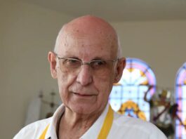 Igreja manda padre Júlio Lancellotti abandonar transmissão de missas
