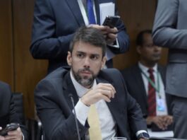 Deputado Pedro Lucas recusa convite para ser ministro das Comunicações