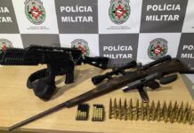 Polícia Militar apreende fuzil, submetralhadora, pistola e drogas em ação em Cabedelo