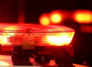 Três suspeitos são mortos e armas são apreendidas após troca de tiros com a polícia