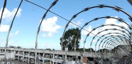 Sancionada lei que endurece pena a condenados por morte de policiais