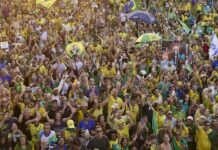 Manifestação em Brasília pede anistia aos envolvidos nos atos de 8 de janeiro