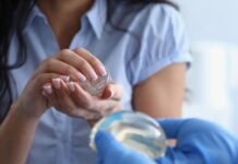 Paraibana receberá mais de R$ 26 mil em indenização por complicações com prótese de silicone