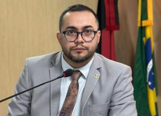 Rafafá apresenta Projeto de Lei que autoriza o sepultamento de pets em jazigos pertencentes aos seus tutores, nos cemitérios do município