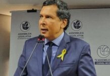 Ricardo Barbosa revela que João Azevêdo não é oficialmente presidente do PSB na Paraíba