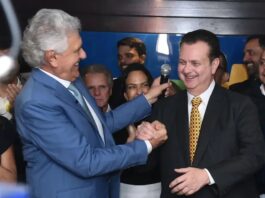 PSD oficializa candidatura de Caiado à presidência da República