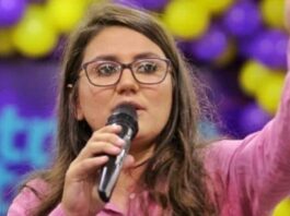 Capitã Rebeca renuncia mandato de vereadora de João Pessoa