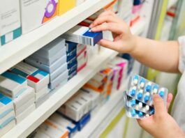 Câmara aprova regras para comercialização de remédios em supermercados