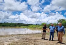 Barragens construídas pela Prefeitura transbordam e euforia toma conta de moradores da zona rural de Campina Grande