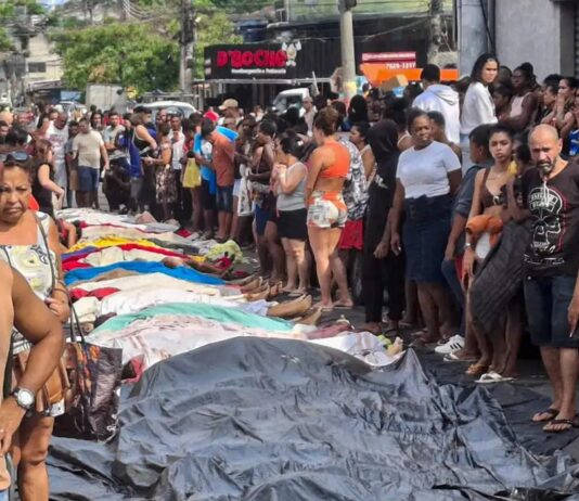 Cinco PMs são presos por crimes em megaoperação no Rio