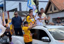 Vereador Rostand Paraíba mobiliza apoiadores em carreata de apoio a Adriano Galdino
