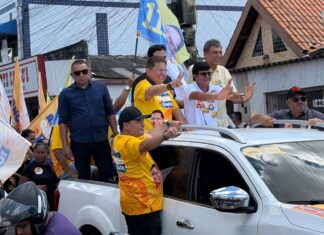Vereador Rostand Paraíba mobiliza apoiadores em carreata de apoio a Adriano Galdino