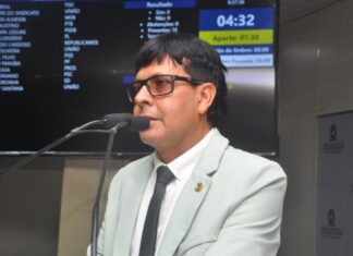 Vereador Rostand Paraíba propõe criação do Dia Municipal da Juventude Periférica em Campina Grande