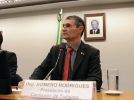 Romero Rodrigues acompanha ministro do Turismo em agenda no Maranhão