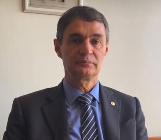 Em Brasília, Romero Rodrigues fala sobre 2026 e comenta conversa com Cássio e Pedro Cunha Lima