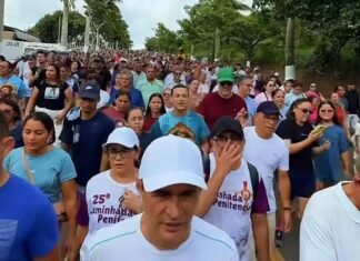 Romero Rodrigues participa da 25ª edição da Caminhada Penitencial da Diocese de Campina Grande