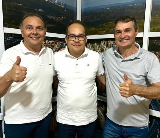 Prefeito Lins Filho assegura recursos para a saúde de Natuba em parceria com Manoel Ludgério e Romero Rodrigues
