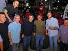 Romero Rodrigues destina dois tratores para fortalecer a zona rural de Campina Grande