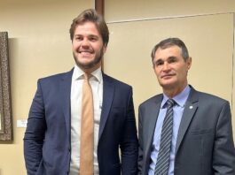 DESTINAÇÃO DE EMENDAS: Bruno é recebido por Romero e Efraim em Brasília
