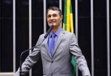 Romero Rodrigues faz balanço como líder do Podemos na Câmara