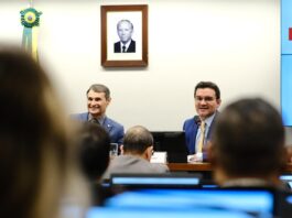 Romero Rodrigues recebe ministro Celso Sabino na Comissão de Turismo