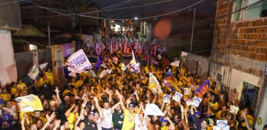 Romero faz caminhada histórica no Pedregal: “Muito obrigado ao bairro e a Campina Grande”