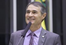 Romero Rodrigues apresenta emenda à PEC para proteger trabalhadores e garantir abono salarial