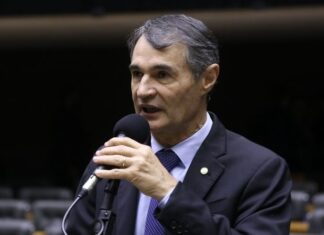 Projeto cria mecanismos de prevenção, acolhimento e punição para casos de discriminação e violência no ambiente jurídico