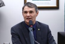 Projeto estabelece exigência de entrega rigorosa de produtos comprados pela internet