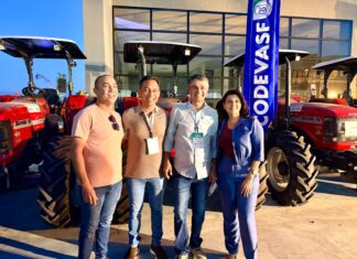 Romero Rodrigues destina mais um trator para fortalecer a zona rural de Lagoa Seca