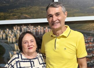 Romero Rodrigues recebe apoio da ex-prefeita de Mogeiro, Dona Didi, para projeto de reeleição à Câmara Federal