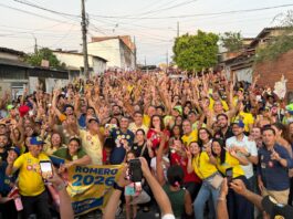 Romero e Veneziano reúnem multidão em caminhada no Promorar e Jeremias em Campina Grande