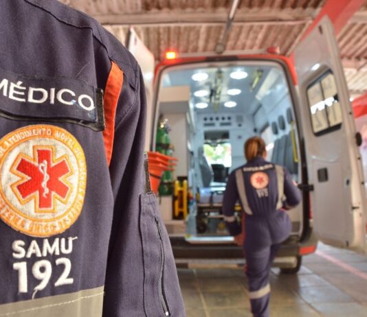 Menino de dois anos morre após ser atropelado acidentalmente pelo pai