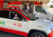 Enfermeira e condutor socorrista se casam e celebram união no SAMU de Campina Grande