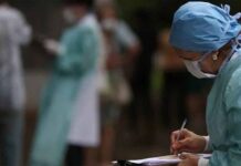 Governo faz repasses para estados e municípios pagarem piso da enfermagem em abril