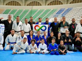 Jiu-jitsu que inclui: projeto Infinity transforma a vida de crianças com autismo dentro e fora do tatame