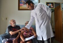 Humanização: Secretaria de CG Grande faz troca de sonda na residência de pacientes moradores da zona rural