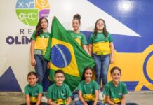 Estudantes da rede municipal de CG desembarcam no Brasil após uma semana na Olimpíada Asiática Internacional de Matemática no Japão