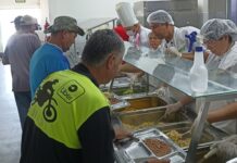Almoço Natalino: Restaurante Popular Prato do Povo da PMCG serviu 600 refeições