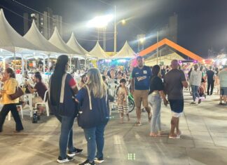 Equipes da Assistência Social realizam trabalho de busca ativa e monitoramento na 4ª edição do PP Food no Parque do Povo
