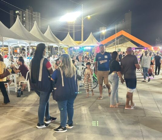 Equipes da Assistência Social realizam trabalho de busca ativa e monitoramento na 4ª edição do PP Food no Parque do Povo