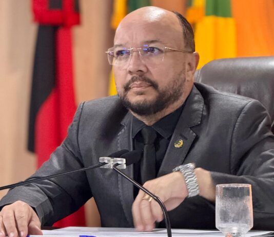 Saulo Germano apresenta projeto para incentivar reutilização solidária de materiais de construção