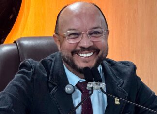 Presidente da Câmara, Saulo Germano, parabeniza profissionais da educação pelos resultados do IDEB em Campina Grande