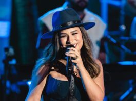 Simone Mendes faz confissão sobre fãs que fazem tatuagem com seu nome